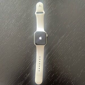 SE Apple Watch